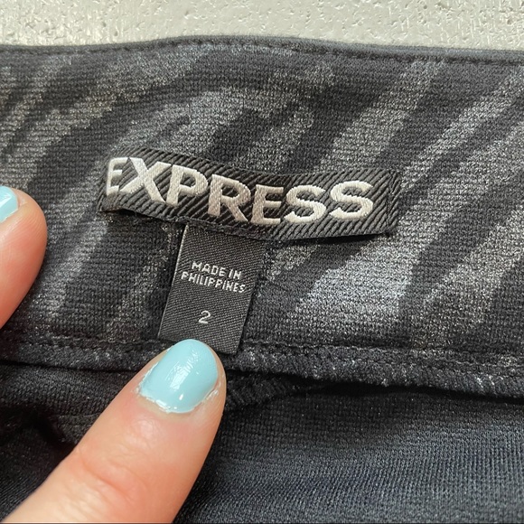 Express Zebra Mini Skirt Gray Black - Picture 7 of 8